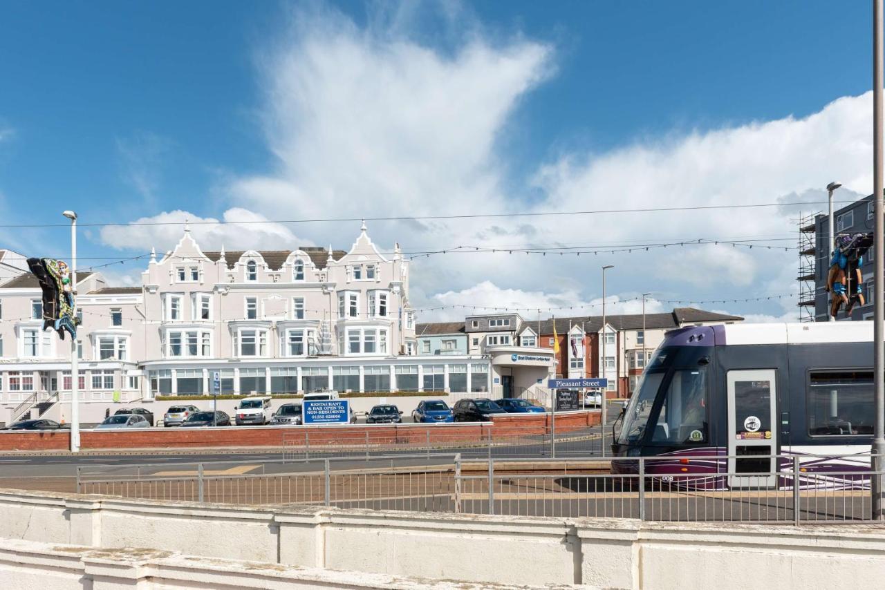 Best Western Carlton Hotel Blackpool Bagian luar foto
