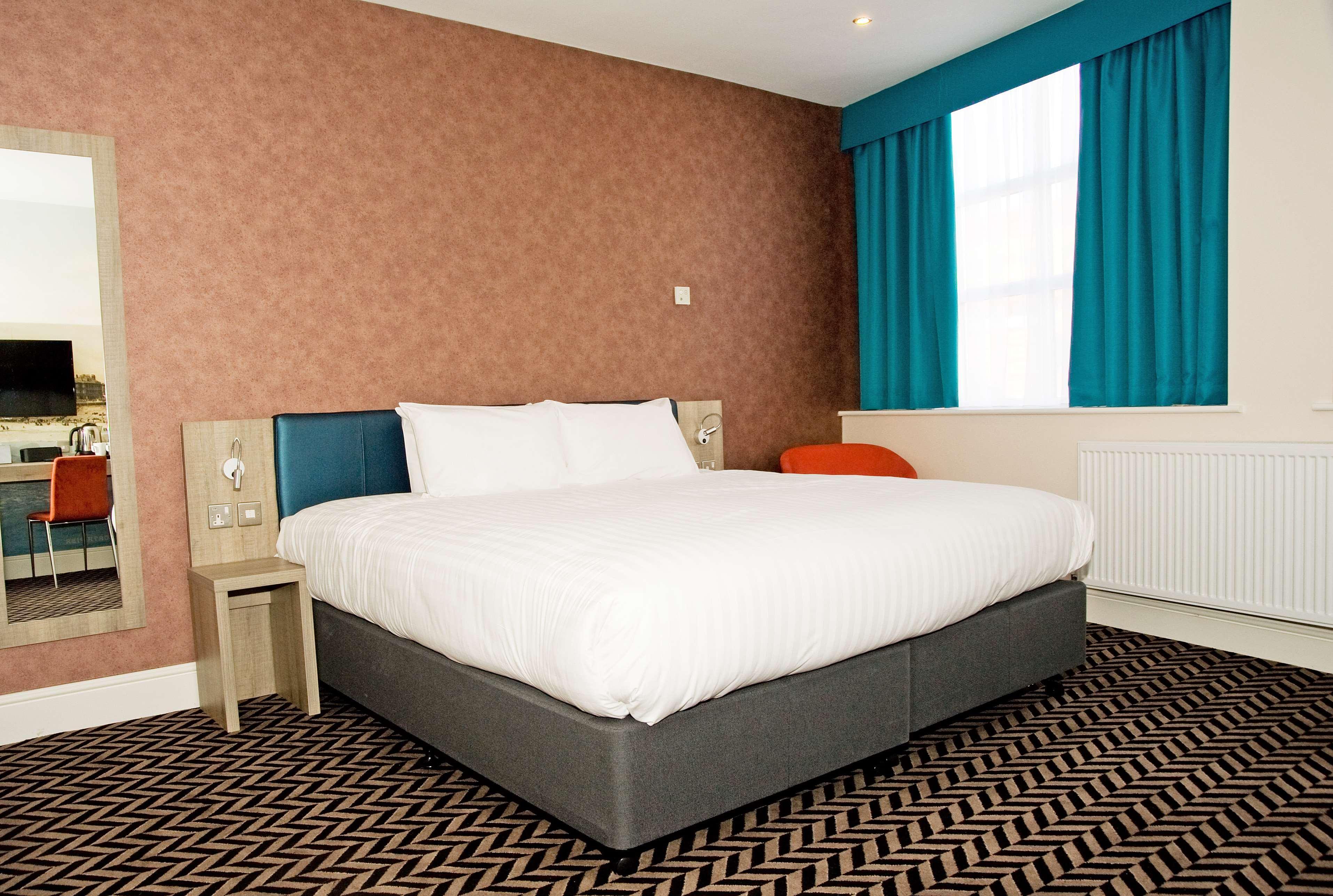 Best Western Carlton Hotel Blackpool Bagian luar foto