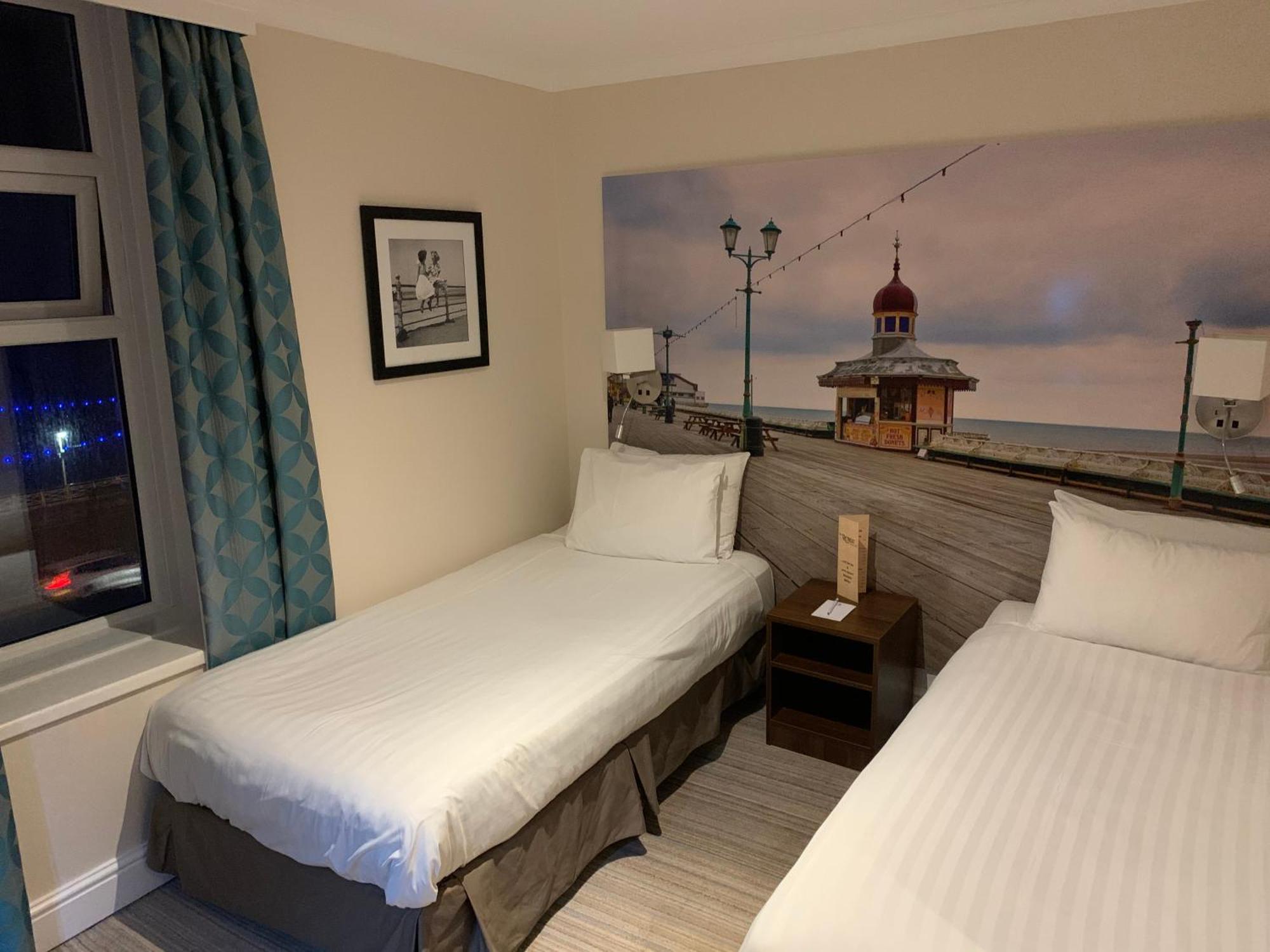 Best Western Carlton Hotel Blackpool Ruang foto